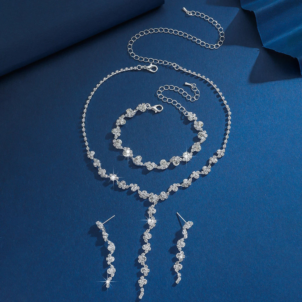 Floral Facet Necklace