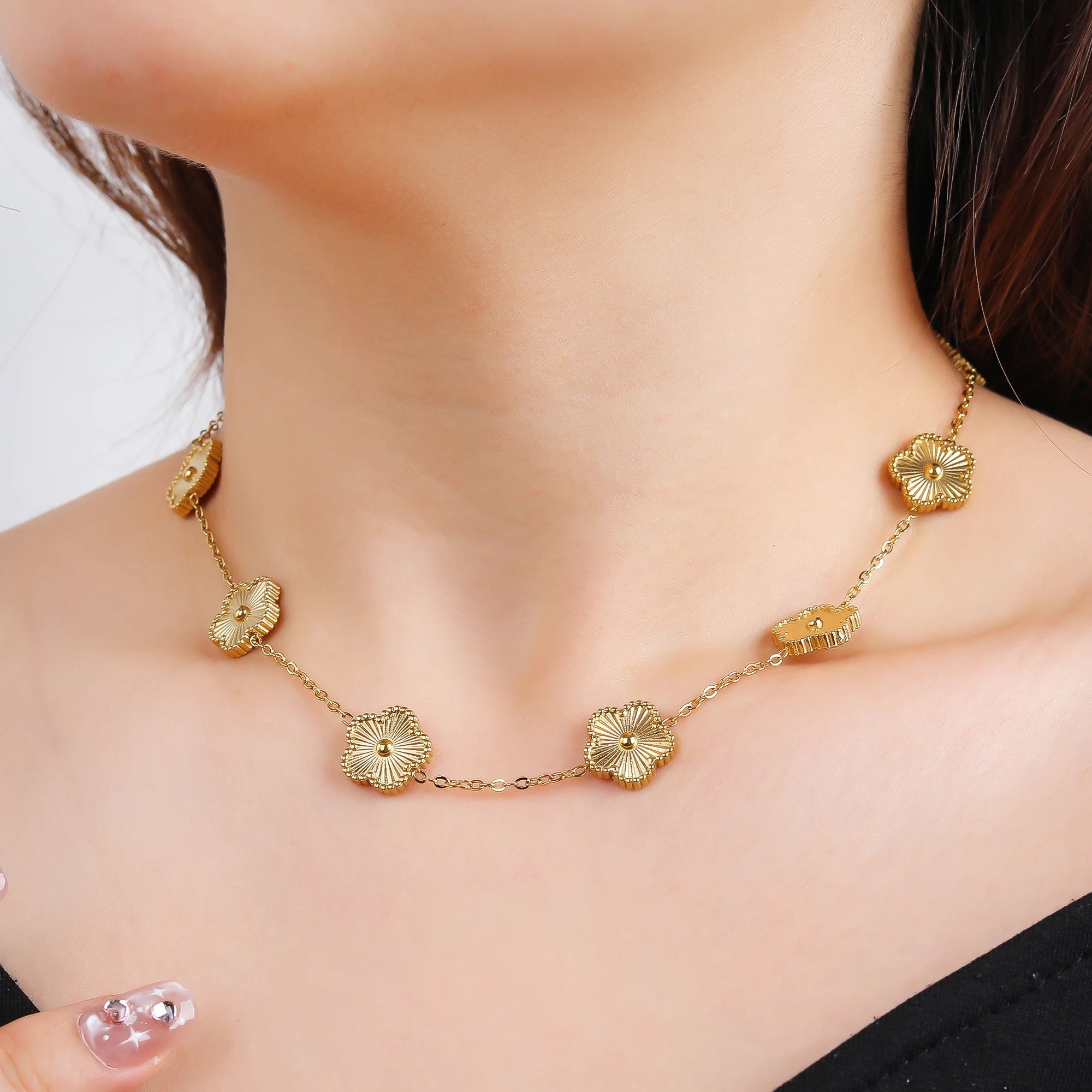 Serene Petal Necklace